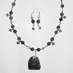 Natural Labradorite necklace/earrings  set  (#212)